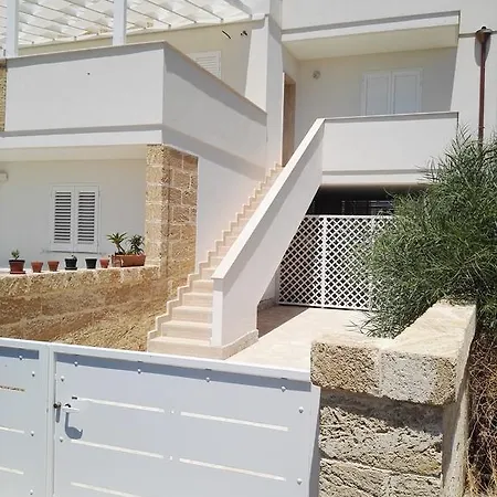 Апартаменты Apulia Tourist Mancaversa *